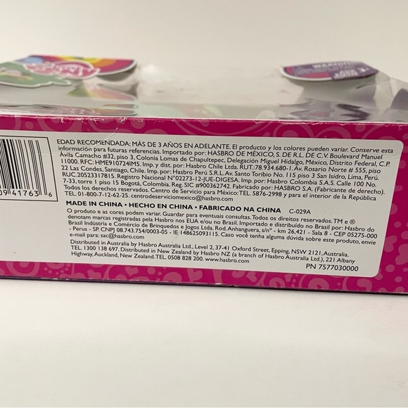 My Little Pony Friendship is Magic Twilight Sparkle Golden Oak Library Playset - Picture 10 of 16